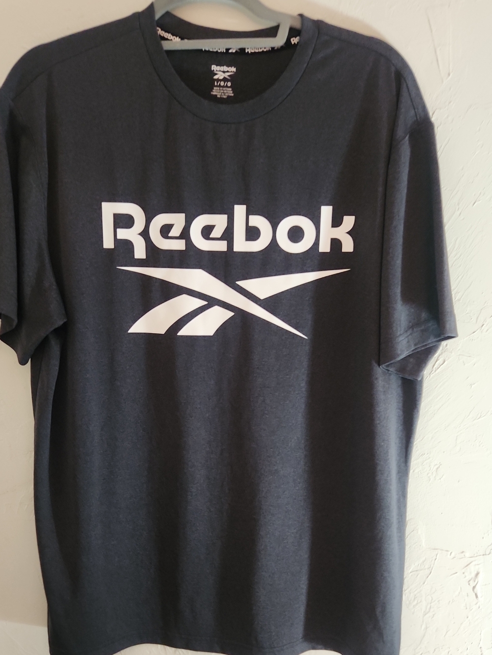Reebok Men's Navy Blue T-Shirt with White Logo